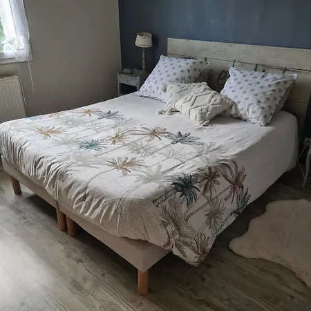 A 10 Minutes Du Circuit Des 24h Du Mans Et A 5 Minutes Sortie Autoroute A11 Bed & Breakfast